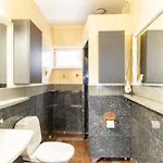 Big 4 Bedroom House With Sauna By The Sea 샬레 *