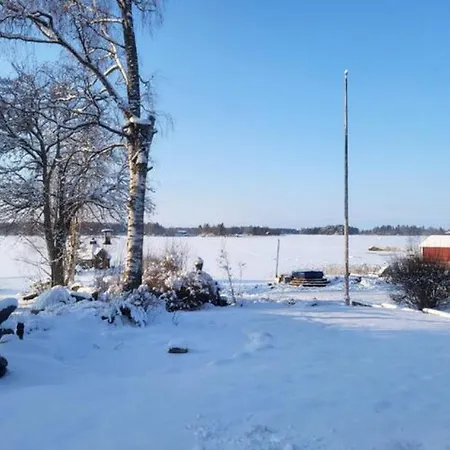 Big 4 Bedroom House With Sauna By The Sea * ヴァーサ