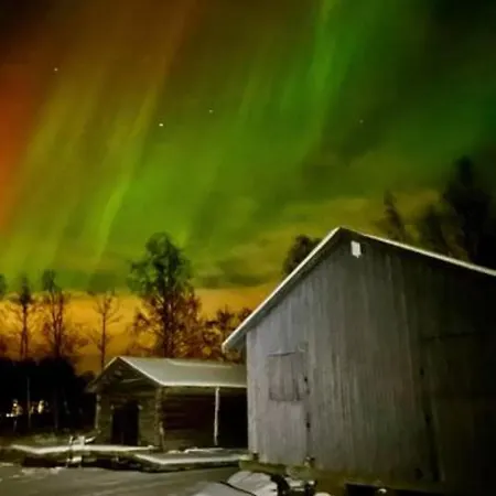 Big 4 Bedroom House With Sauna By The Sea