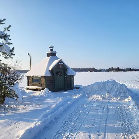 Big 4 Bedroom House With Sauna By The Sea *