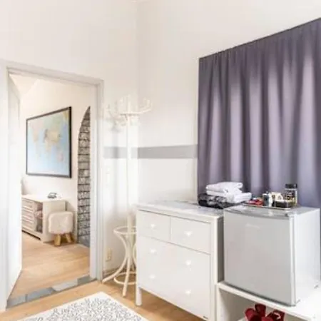 シャレー Big 4 Bedroom House With Sauna By The Sea